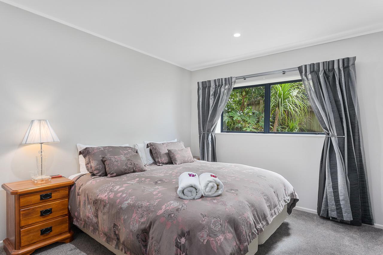 Ohope Heights Bed & Breakfast ภายนอก รูปภาพ